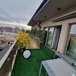 Constantin Penthouse Lejlighed *