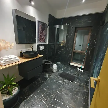 Constantin Penthouse *