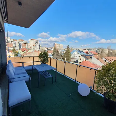 Constantin Penthouse Apartament *