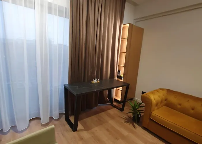 Constantin Penthouse *